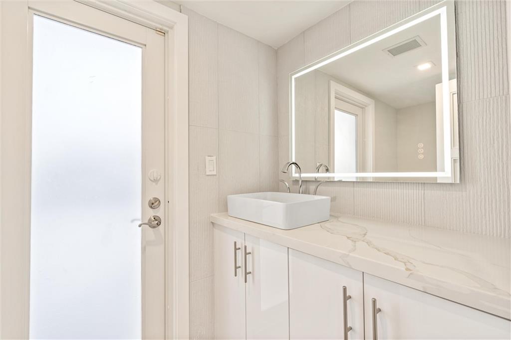 Coral Ridge Country Club - Residential