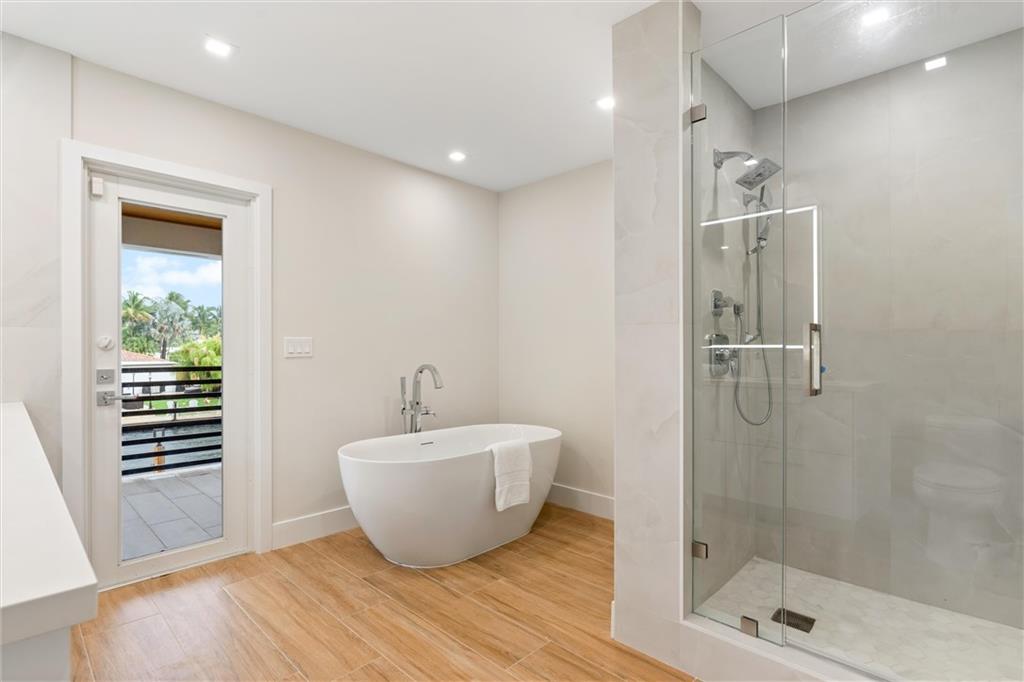 Coral Ridge Country Club - Residential