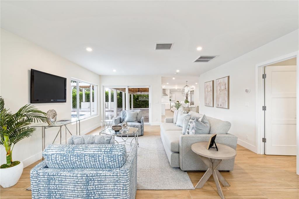 Coral Ridge Country Club - Residential