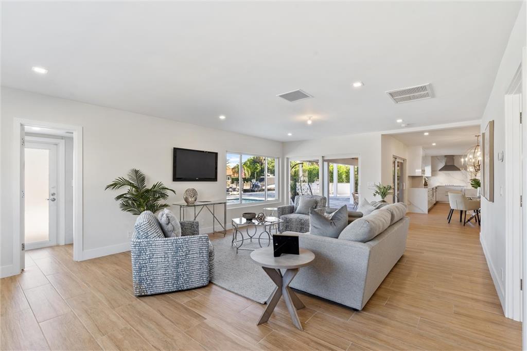 Coral Ridge Country Club - Residential