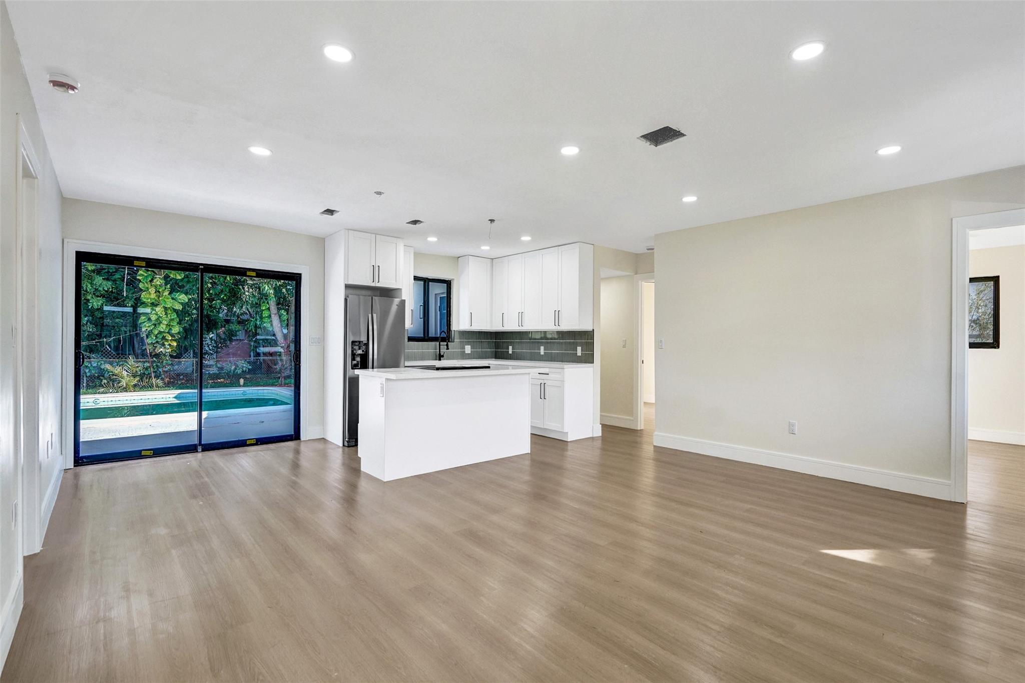 Miramar Sec 13 52-11 B - Residential