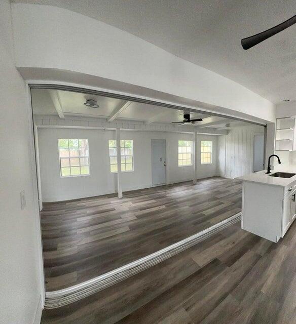 Floresta Pines Unit 2 - Residential Lease