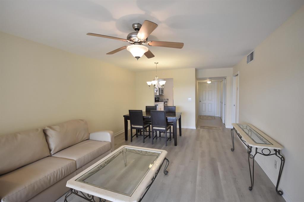 NATURA 2 CONDO - Residential