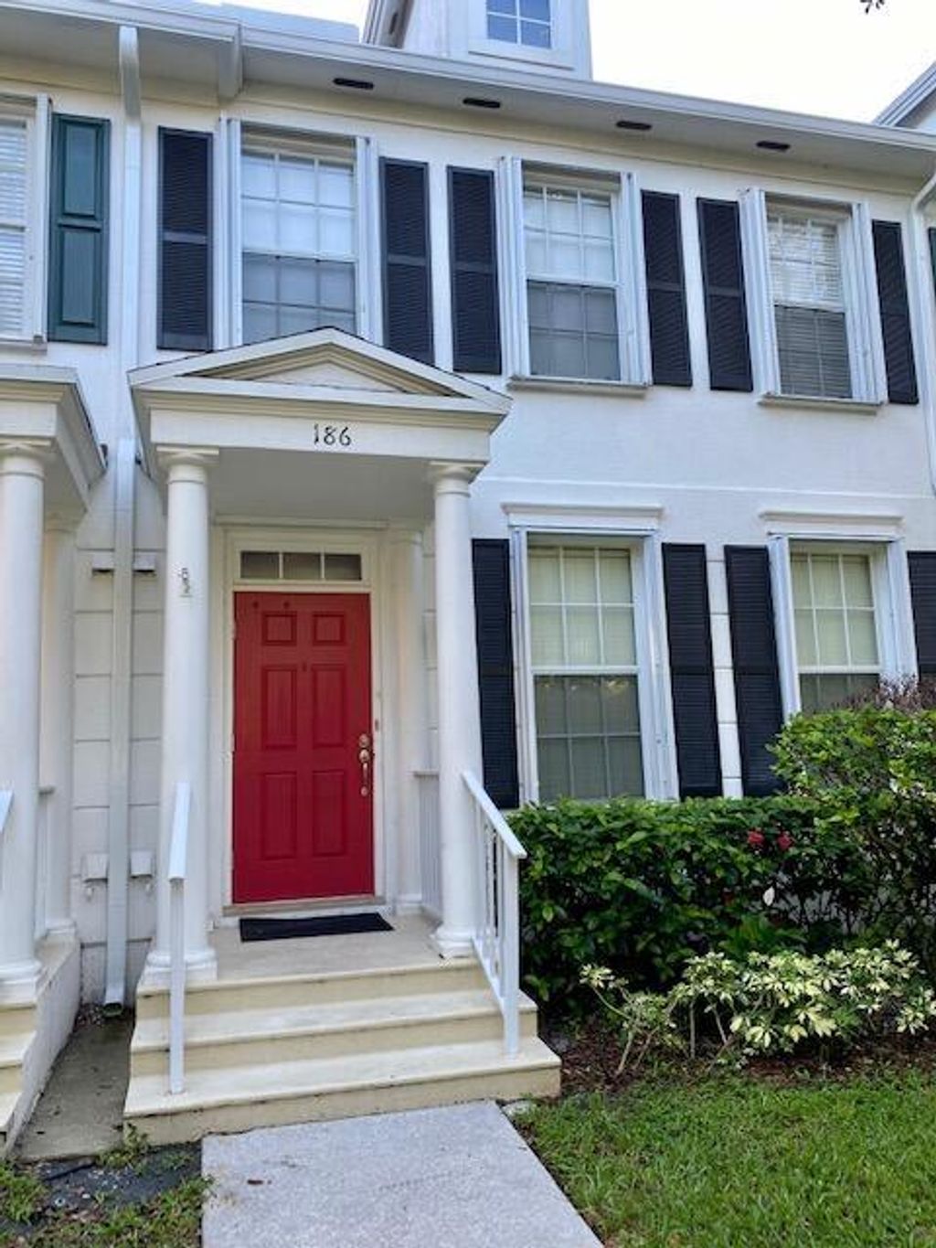 Photo of 186 Poinciana Drive, Jupiter, FL 33458 (MLS # R10739139)