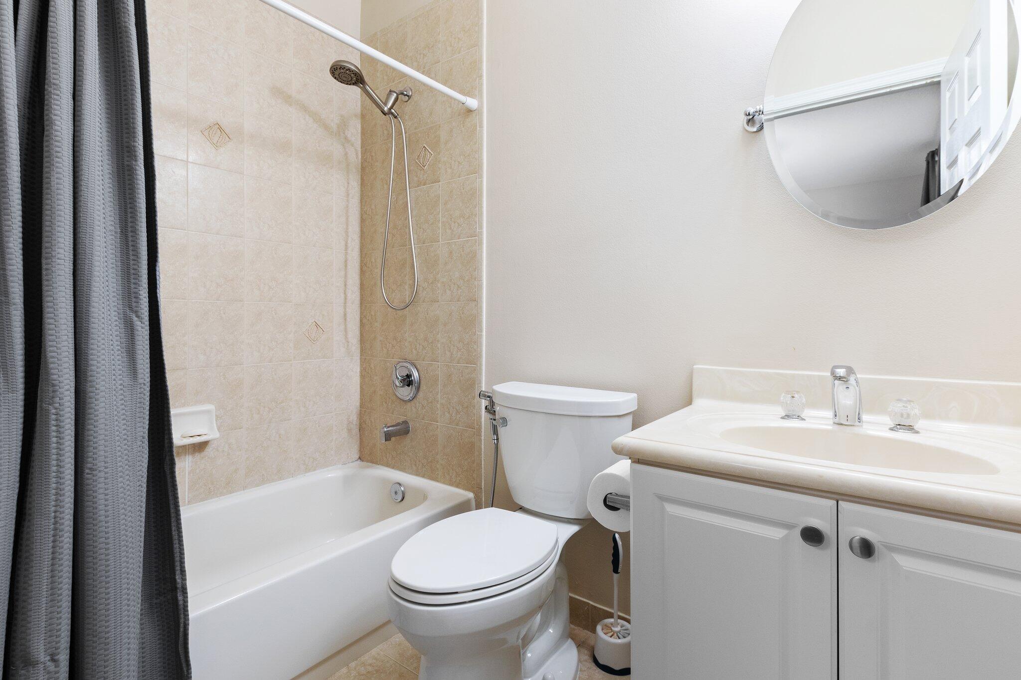 VILLA MEDICI CONDO - Residential