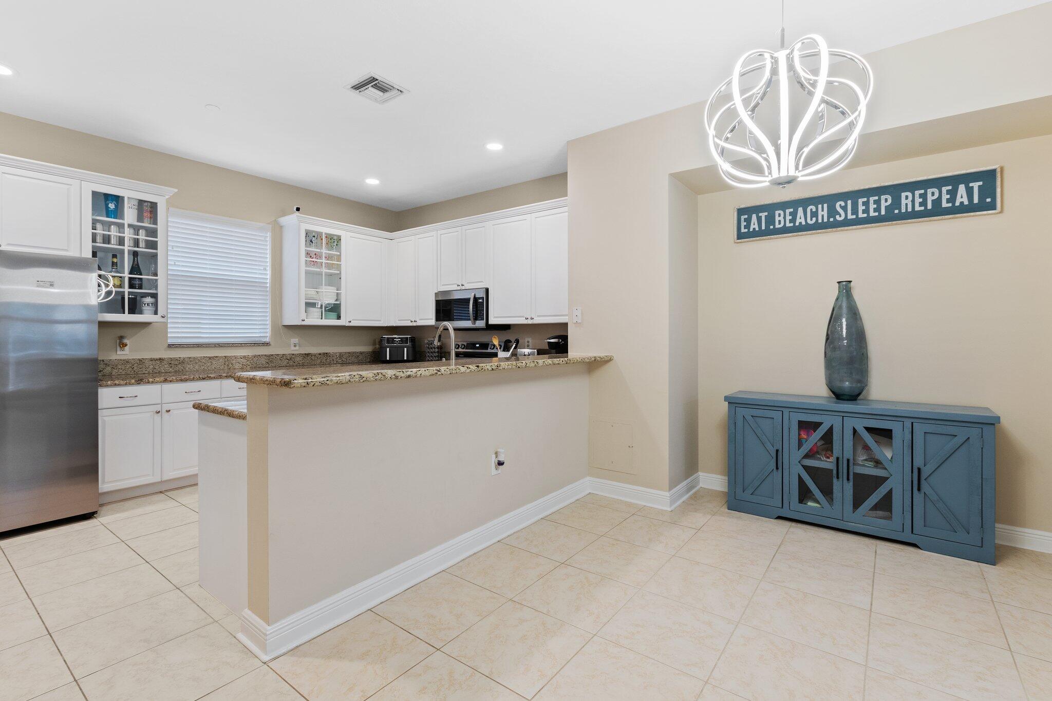 VILLA MEDICI CONDO - Residential