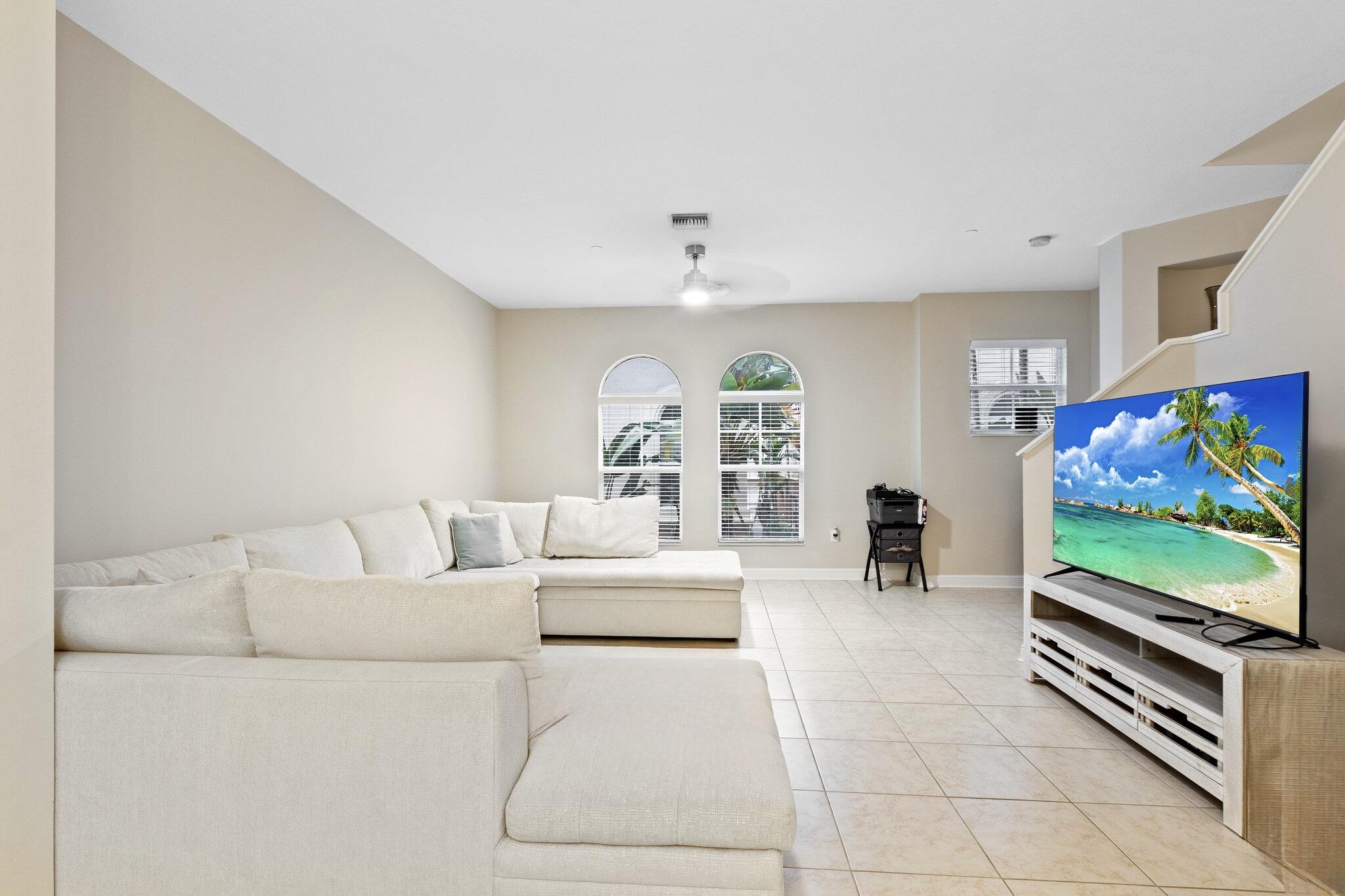 VILLA MEDICI CONDO - Residential