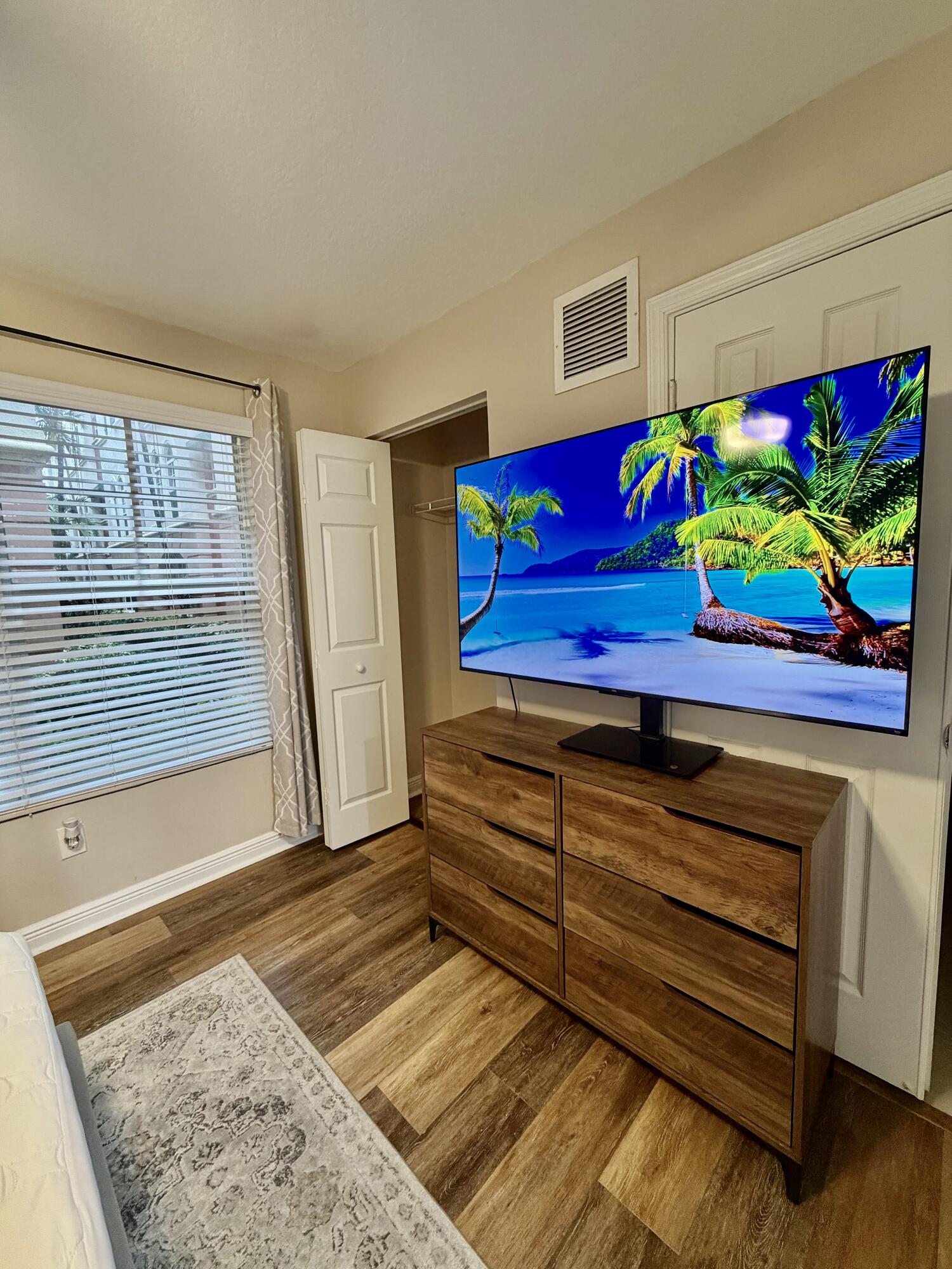 VILLA MEDICI CONDO - Residential