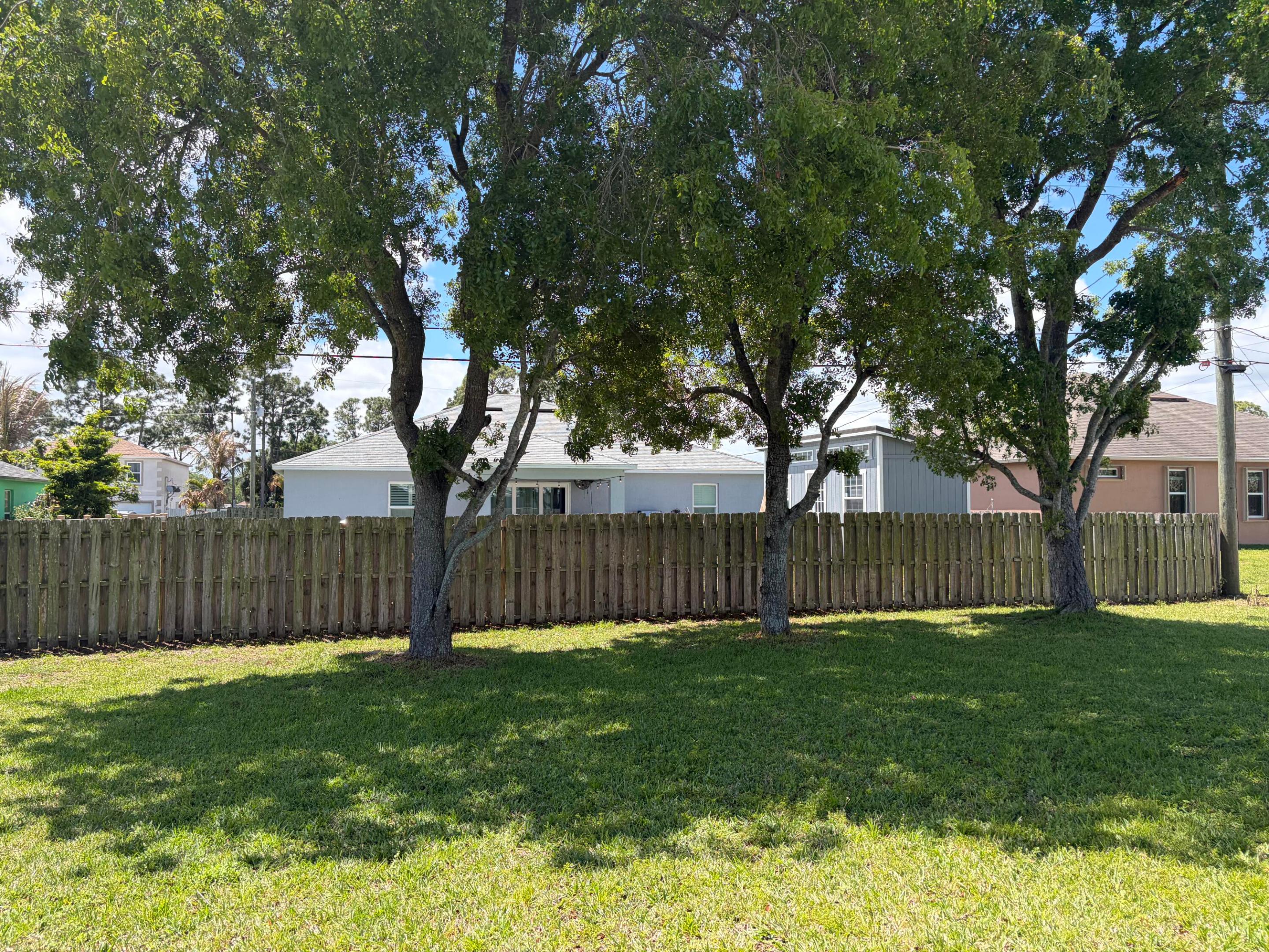 PORT ST LUCIE SECTION 7 - Residential