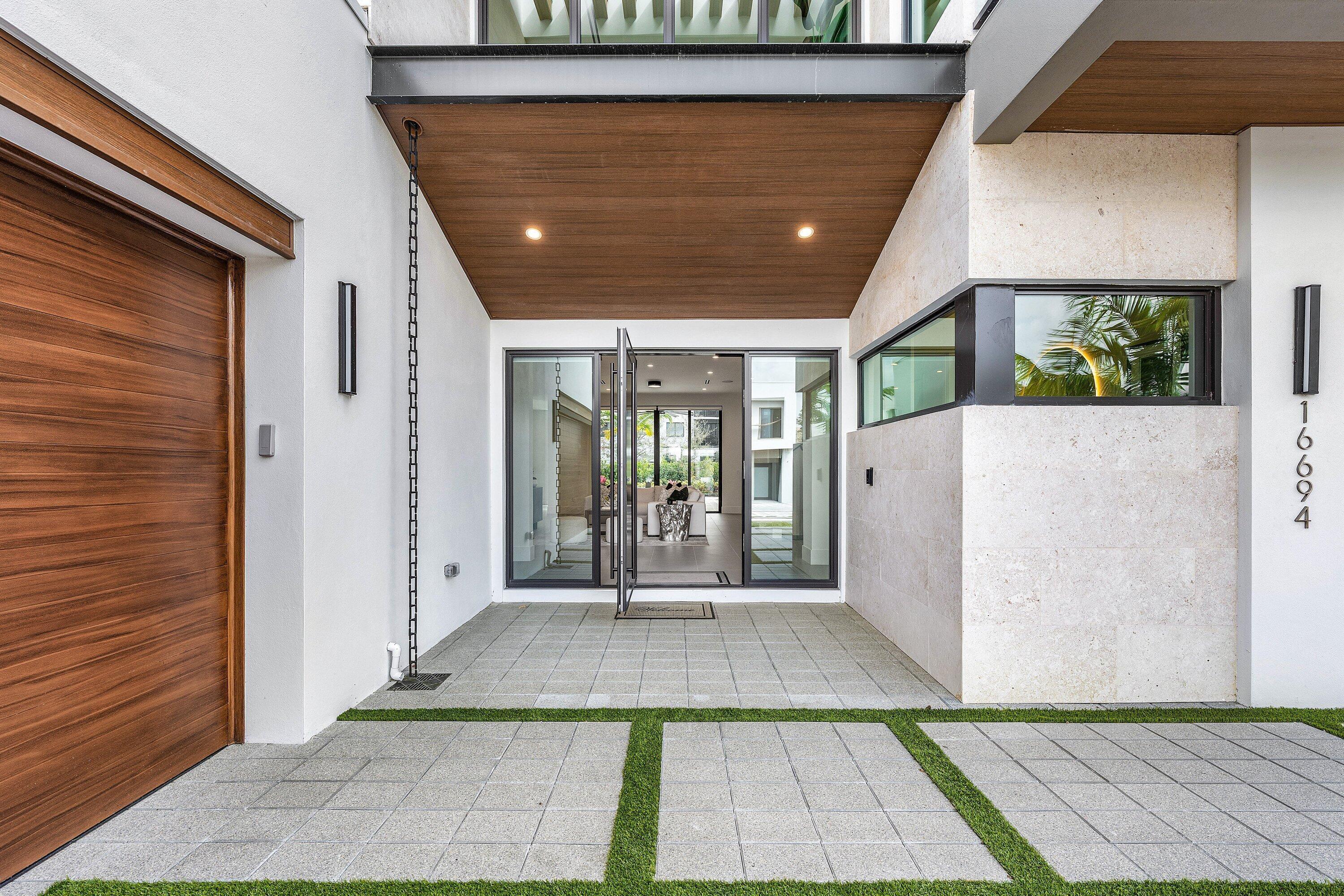 16717 MOSAIC Place