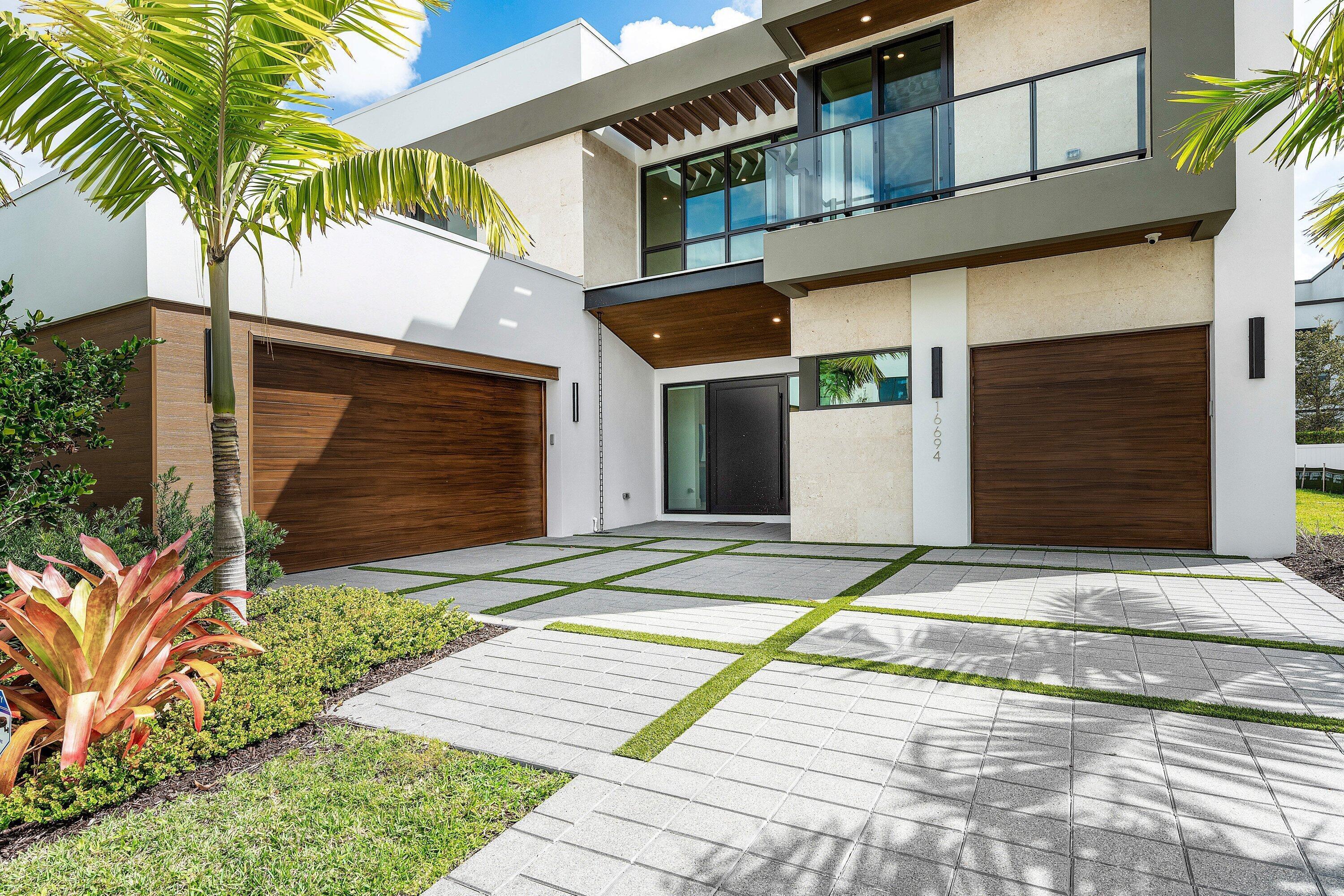 16717 MOSAIC Place