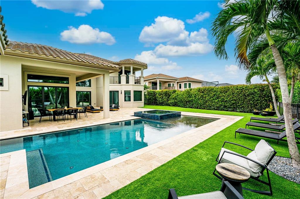 PARKLAND GOLF & COUNTRY C - Residential