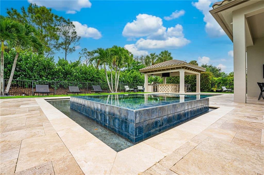 PARKLAND GOLF & COUNTRY C - Residential