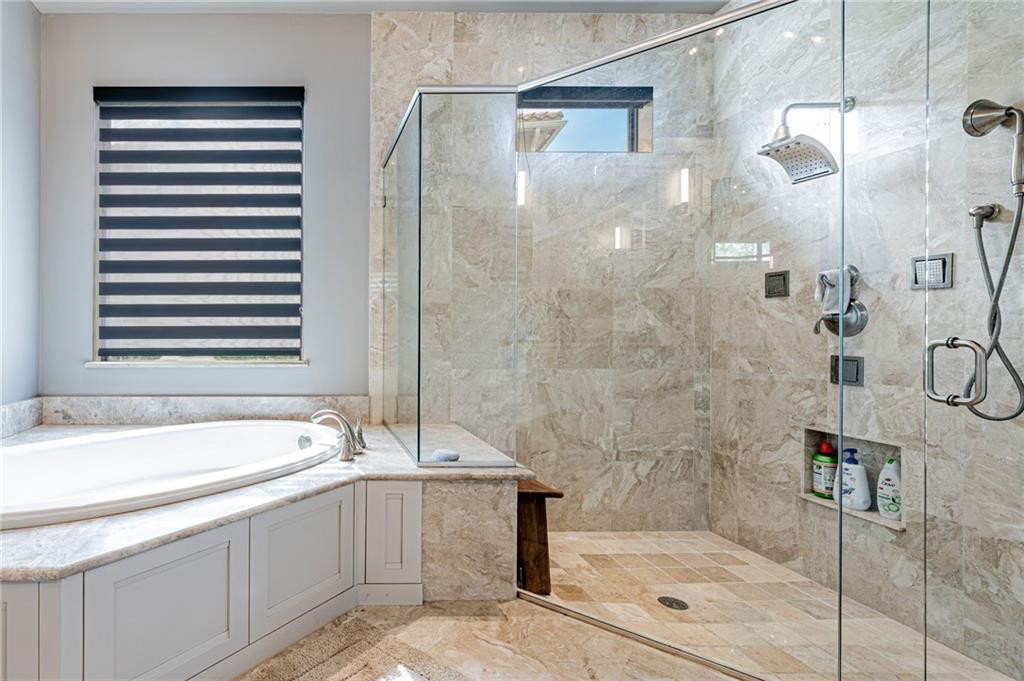 PARKLAND GOLF & COUNTRY C - Residential