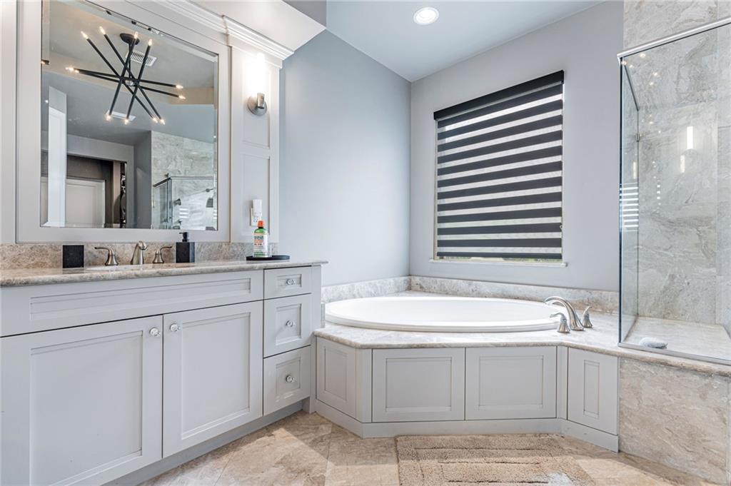 PARKLAND GOLF & COUNTRY C - Residential