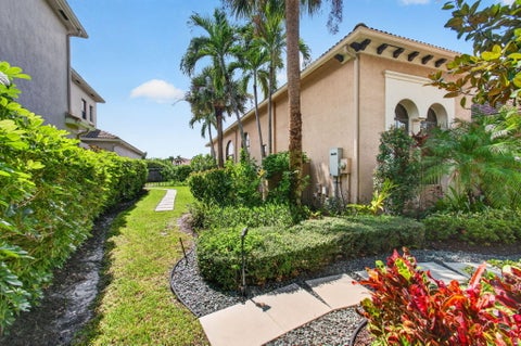 Tiny photo for 17835 Lake Azure Way, Boca Raton, FL 33496 (MLS # B26081114)