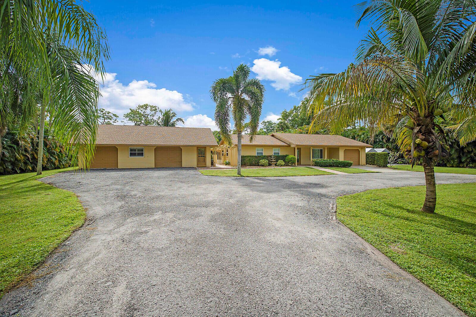 LOXAHATCHEE GROVES IN - Residential Lease
