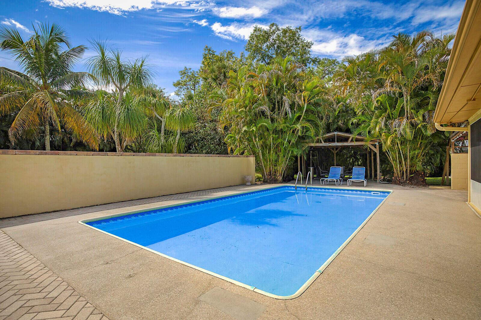 LOXAHATCHEE GROVES IN - Residential Lease