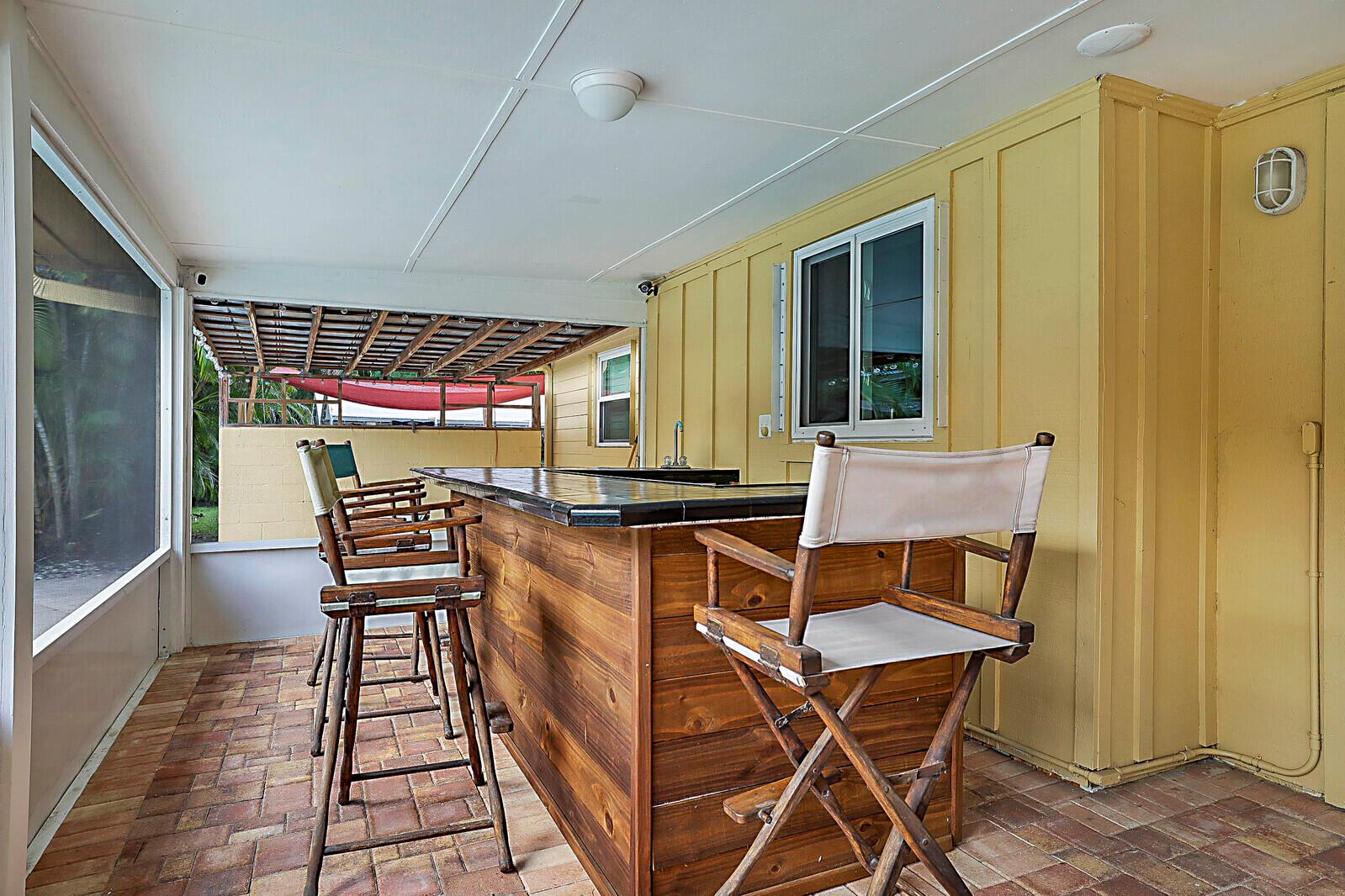 LOXAHATCHEE GROVES IN - Residential Lease