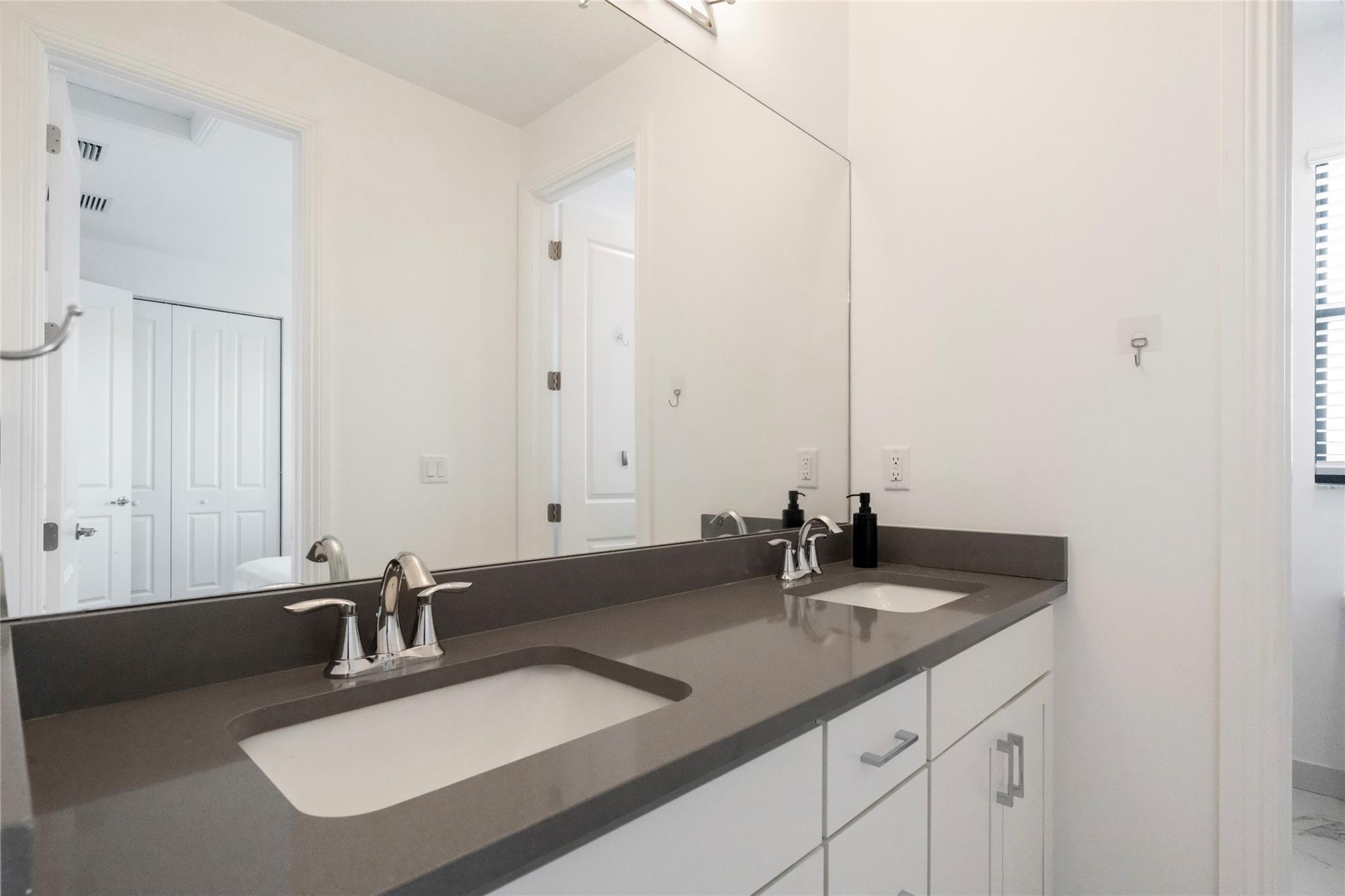Pembroke Lakes South 119- - Residential Lease