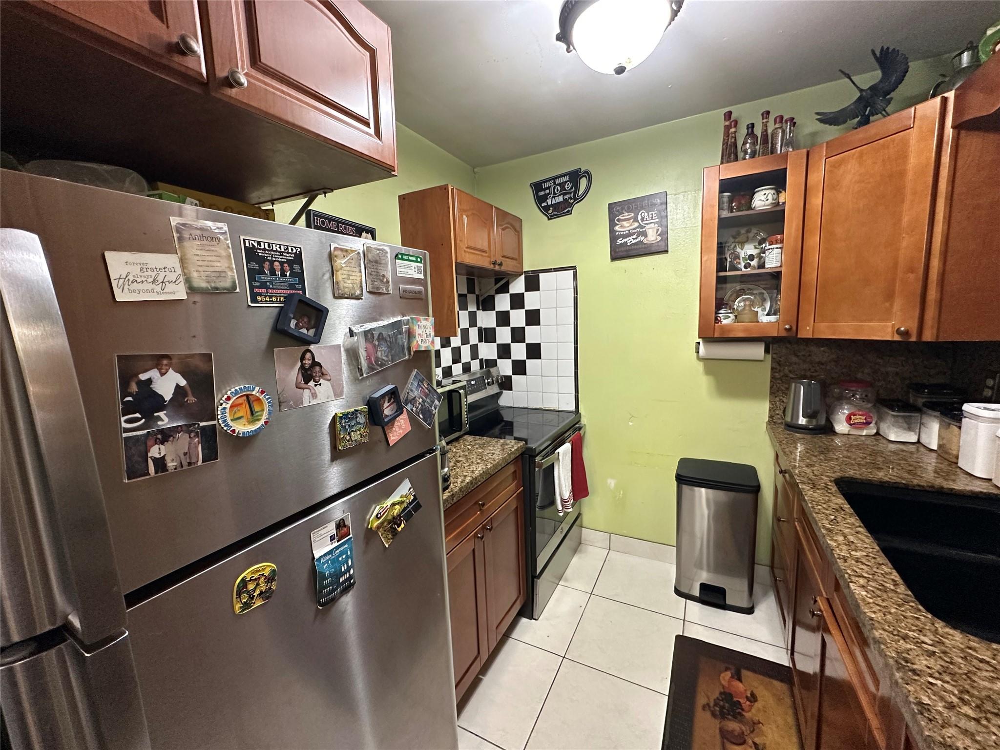 2412 NW 39th Way 101