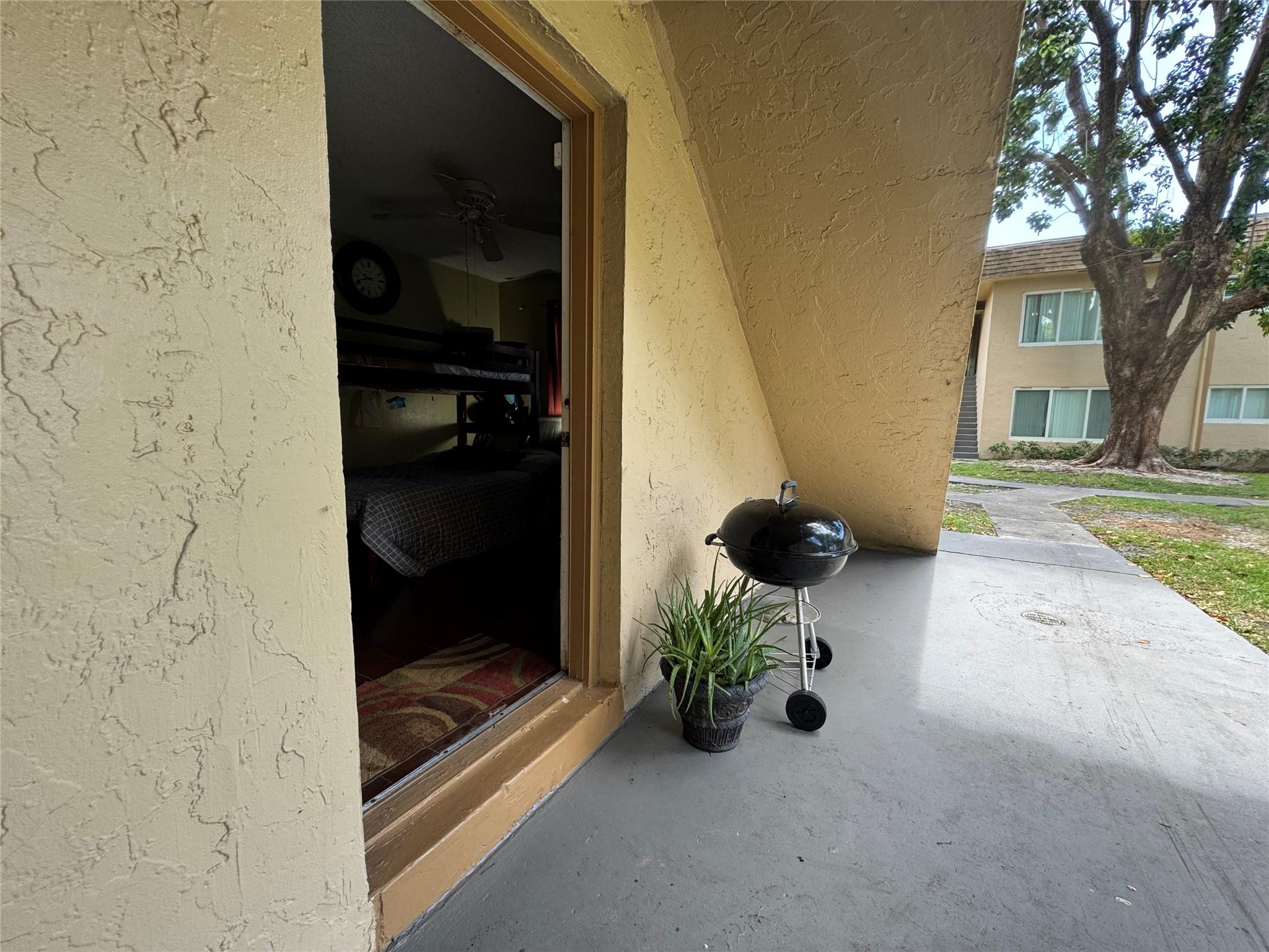 LAKESIDE CONDO - Residential