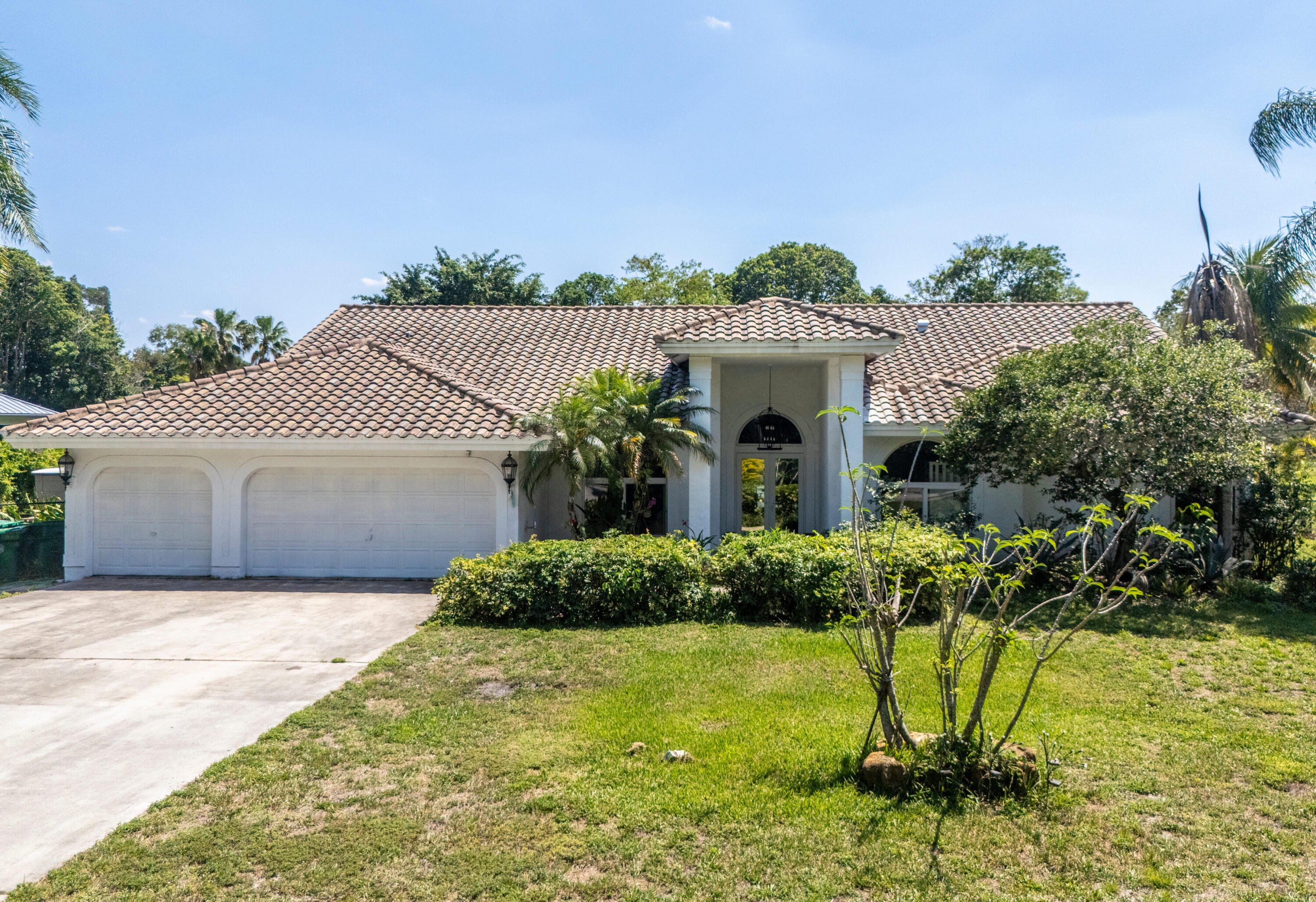 View photos, virtual tours, details... 14463 SW 16TH Court
