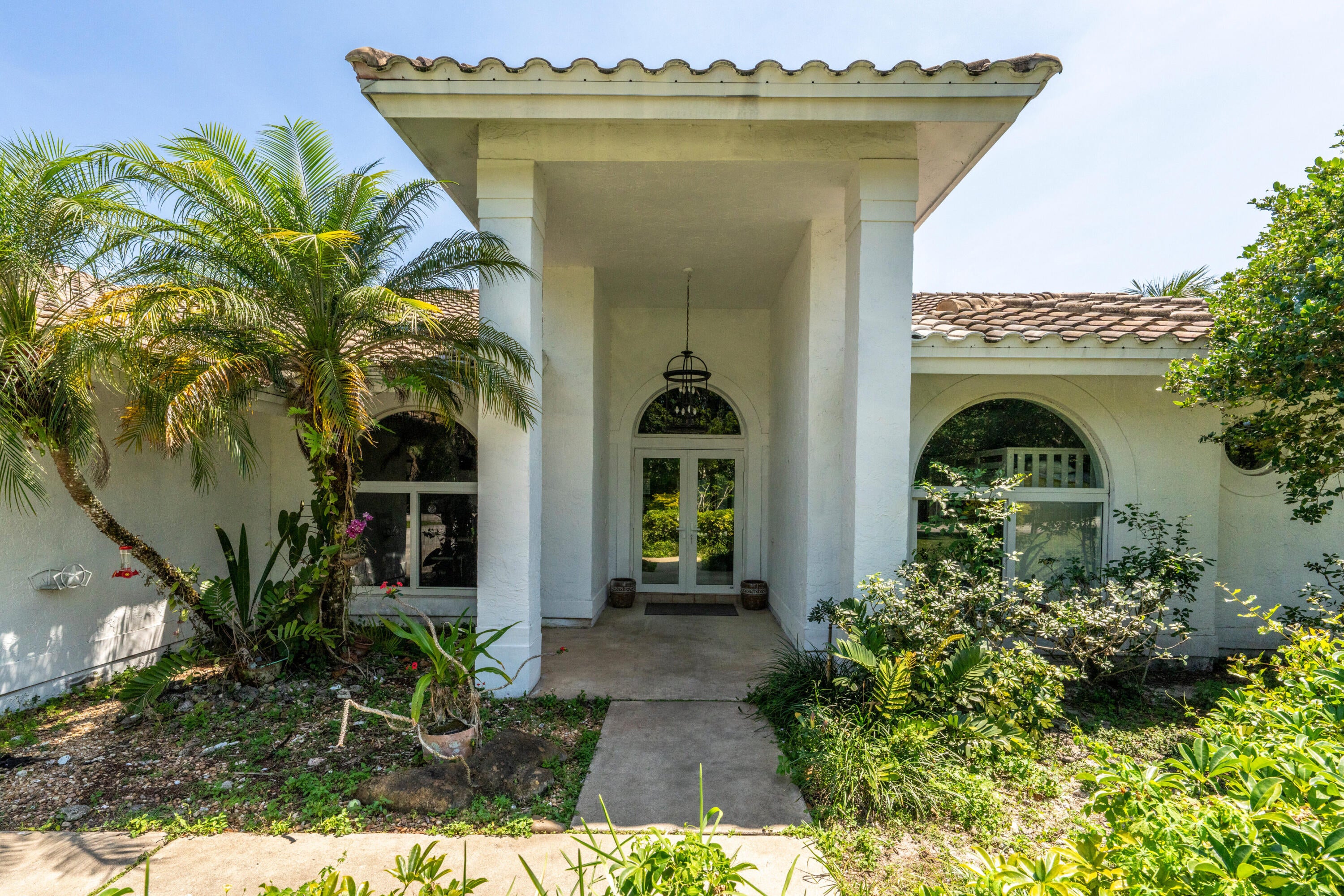 View photos, virtual tours, details... 14463 SW 16TH Court