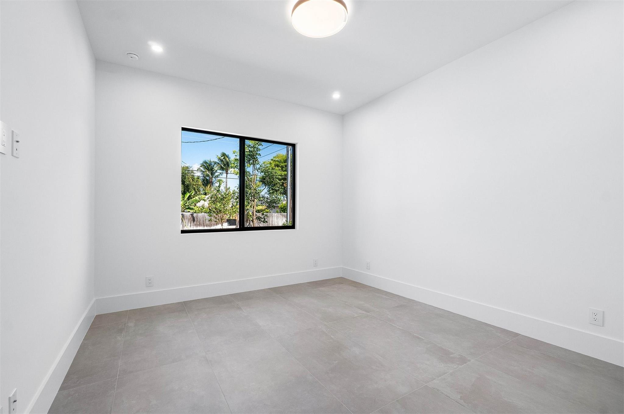 GARDEN ISLES - Residential
