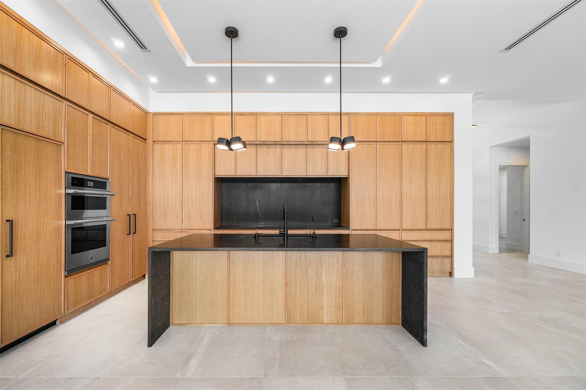 GARDEN ISLES - Residential