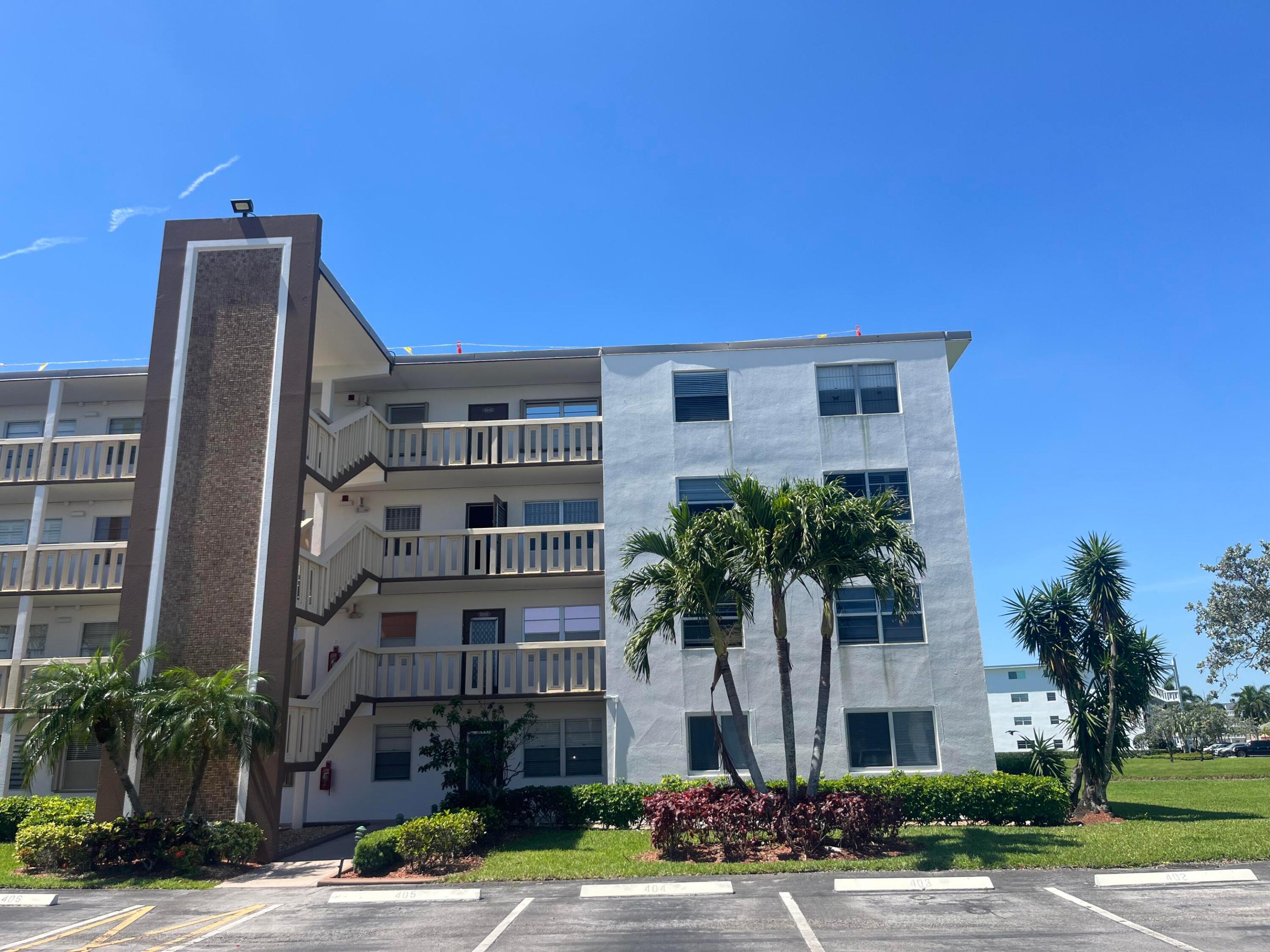 GUILDFORD AT CENTURY VILLAGE CONDO - Residential