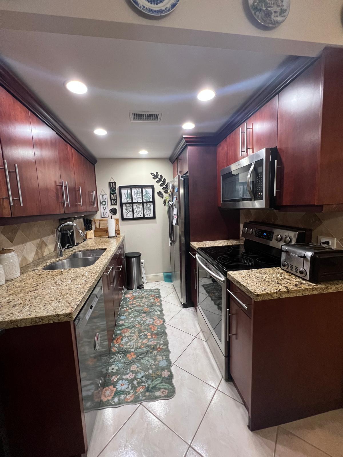 4056 Guildford D