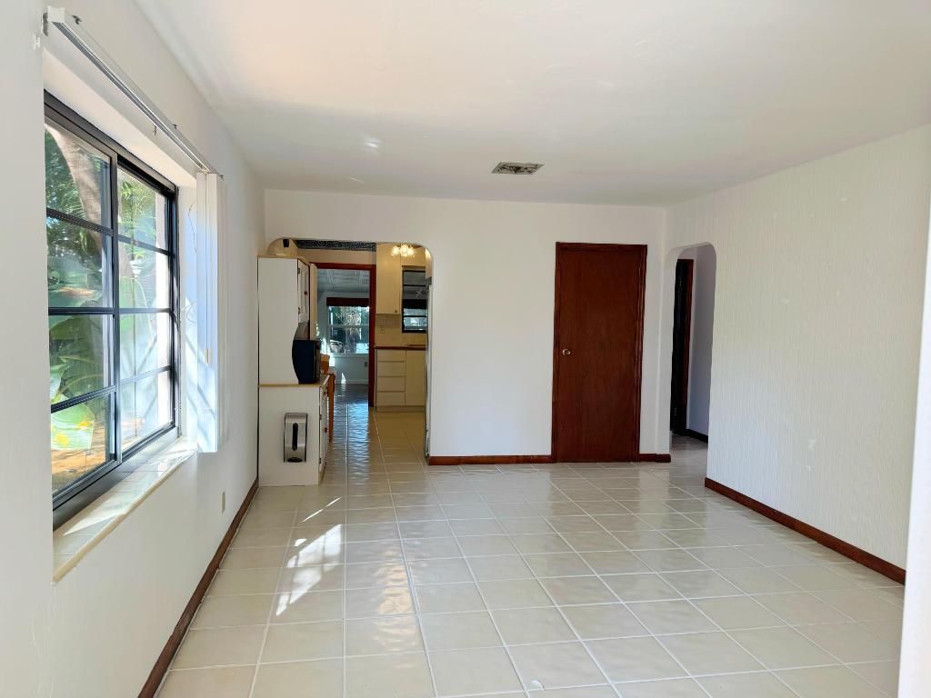 Photo of 811 Flamingo Drive, West Palm Beach, FL 33401 (MLS # R11142768)