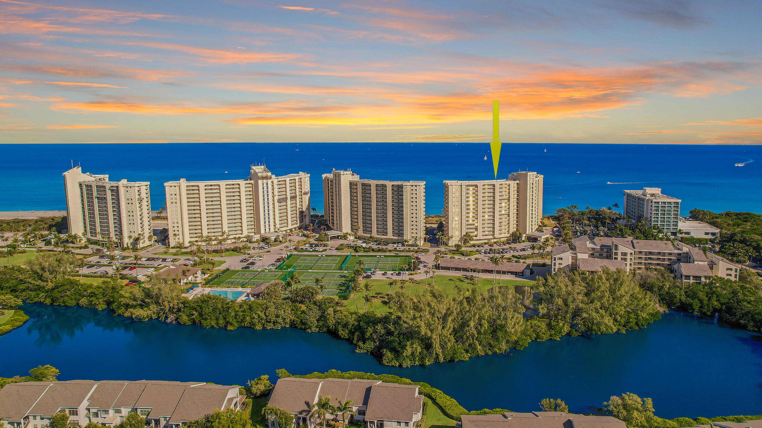 OCEAN TRAIL CONDO II - Residential