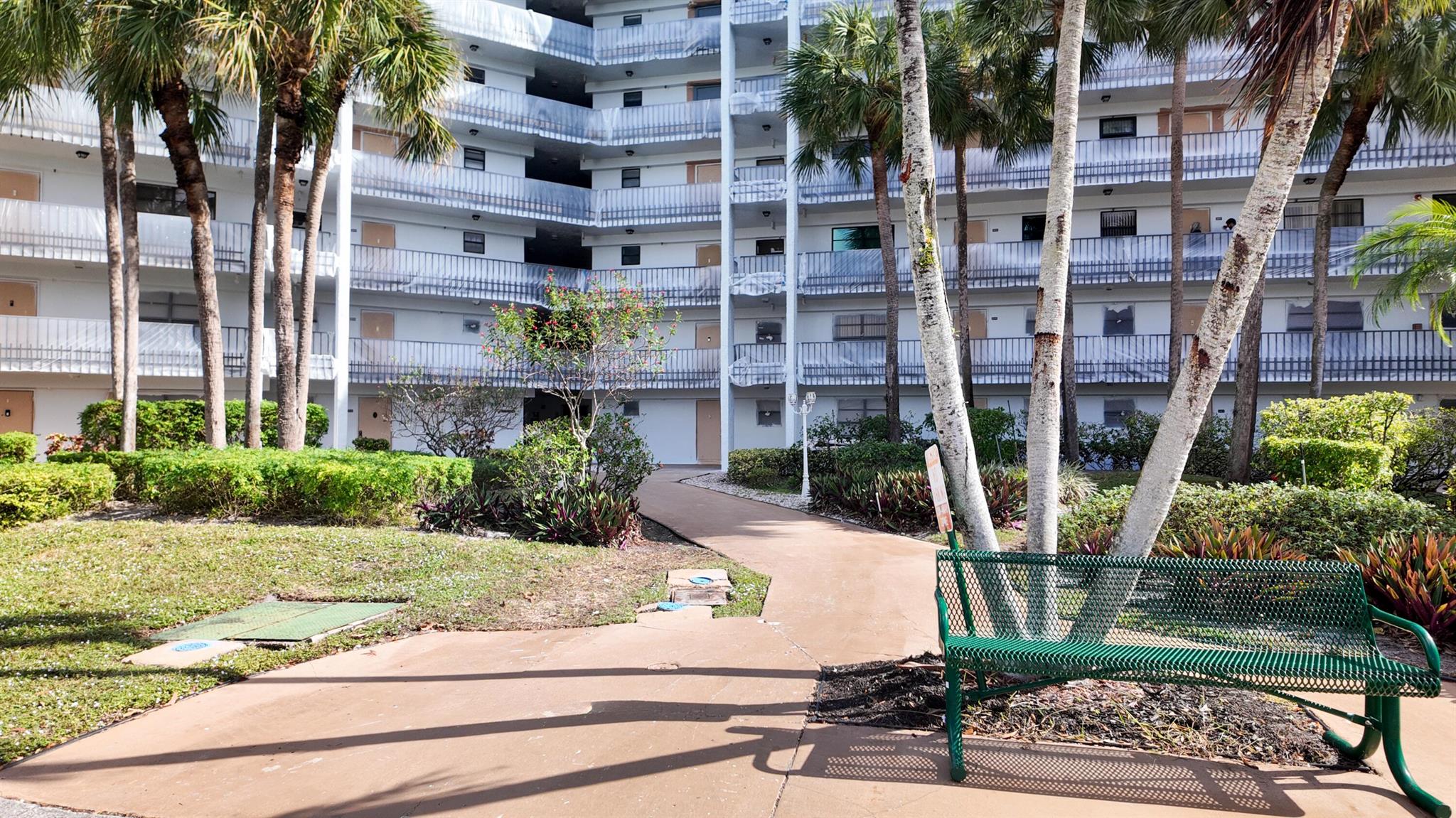 SUNRISE OF PALM BEACH CON - Residential Lease