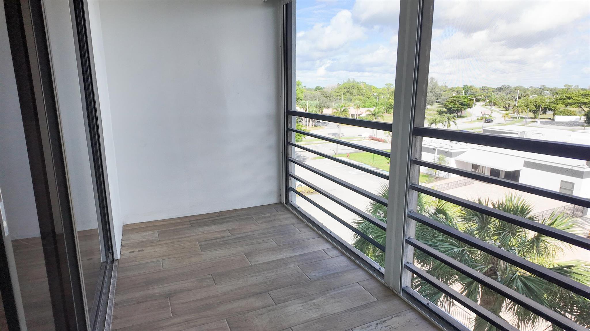 SUNRISE OF PALM BEACH CON - Residential Lease