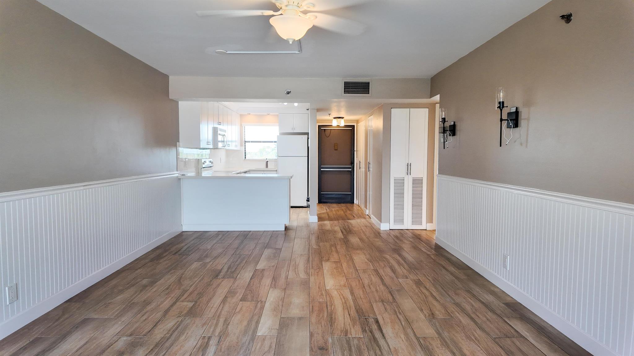 SUNRISE OF PALM BEACH CON - Residential Lease