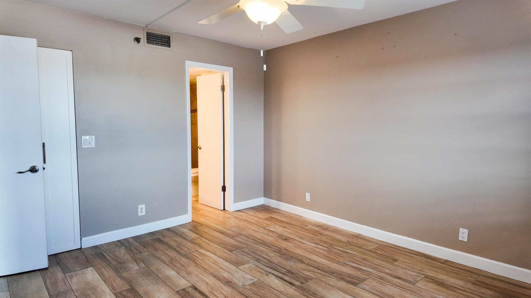 SUNRISE OF PALM BEACH CON - Residential Lease