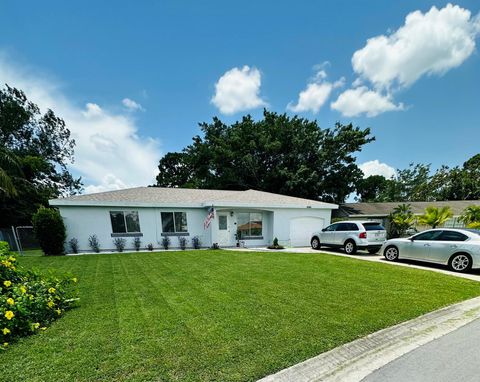 A home in Port St Lucie