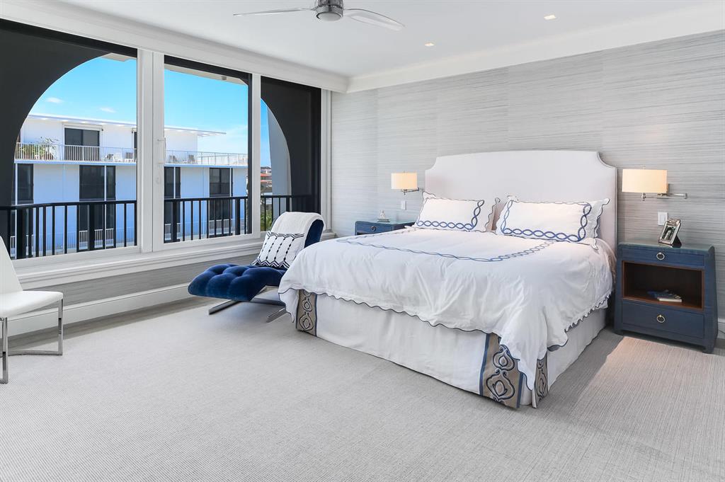 DUNSTER HOUSE CONDO - Residential