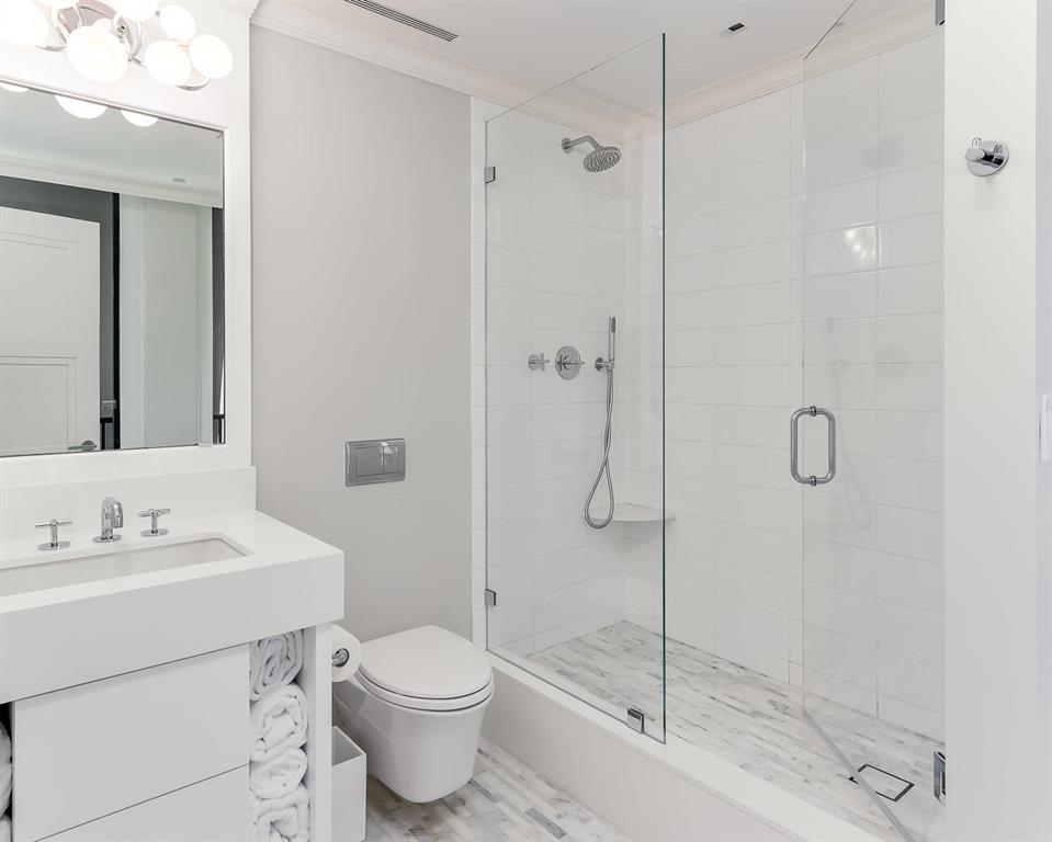 DUNSTER HOUSE CONDO - Residential