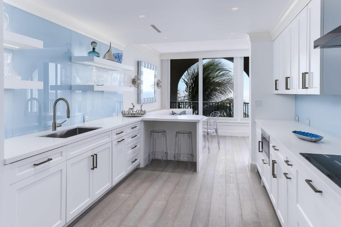 DUNSTER HOUSE CONDO - Residential