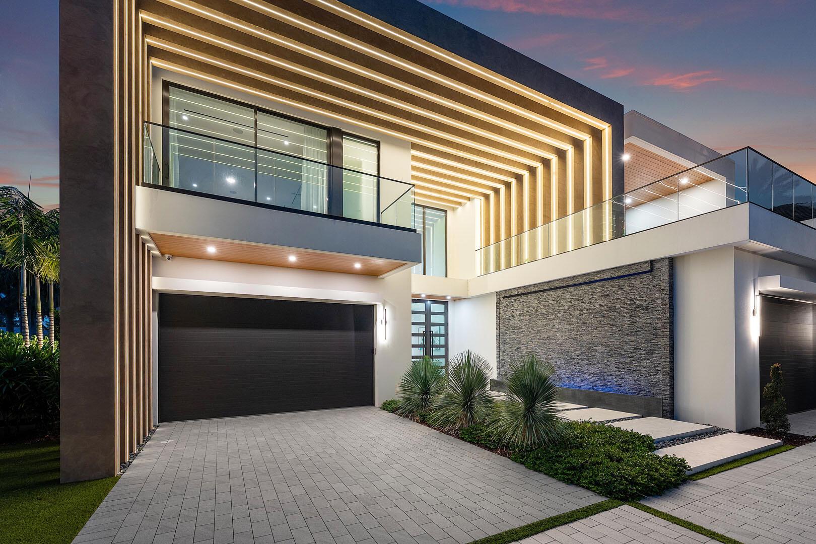 ROYAL PALM YACHT & COUNTR - Residential