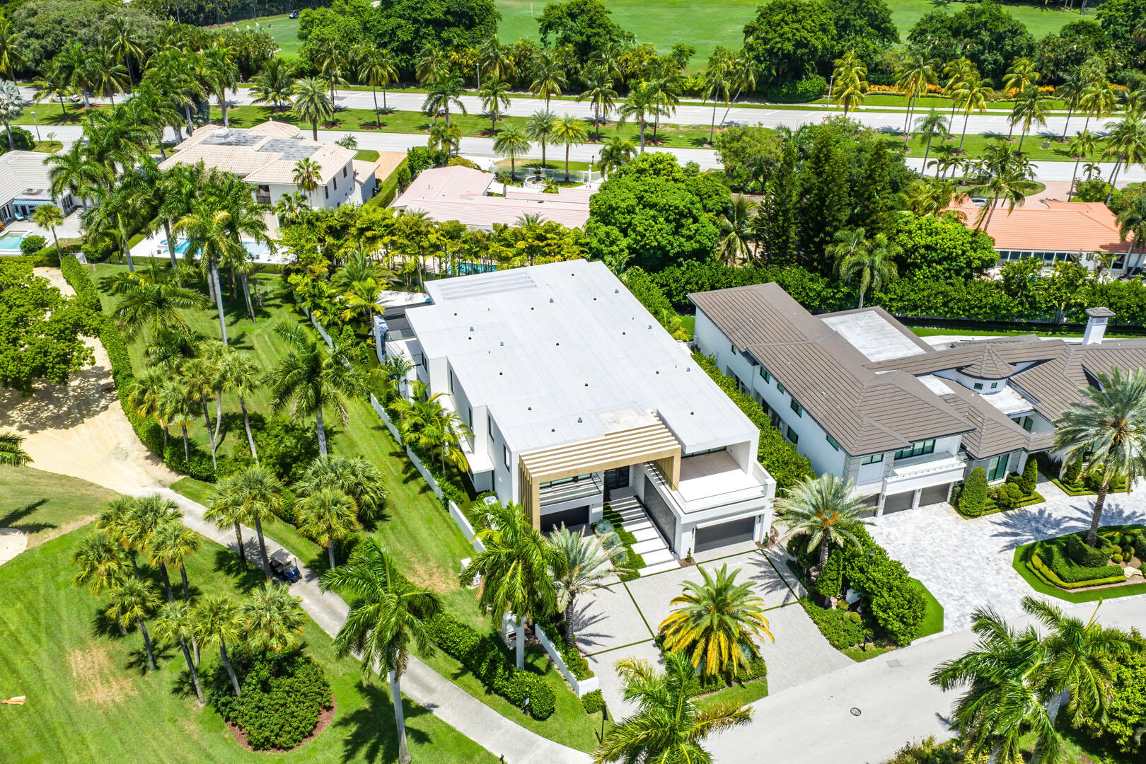 ROYAL PALM YACHT & COUNTRY CLUB - Residential