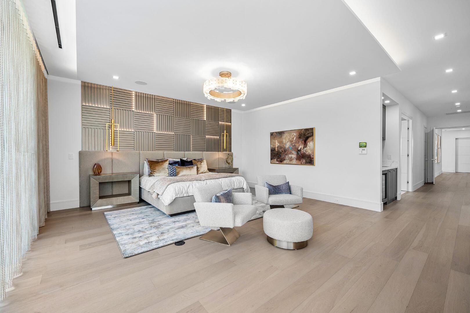 ROYAL PALM YACHT & COUNTR - Residential