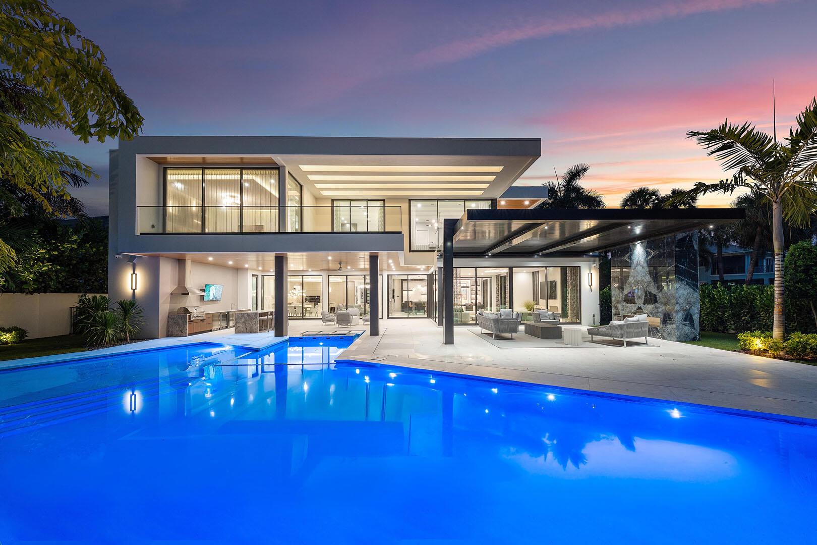 ROYAL PALM YACHT & COUNTR - Residential
