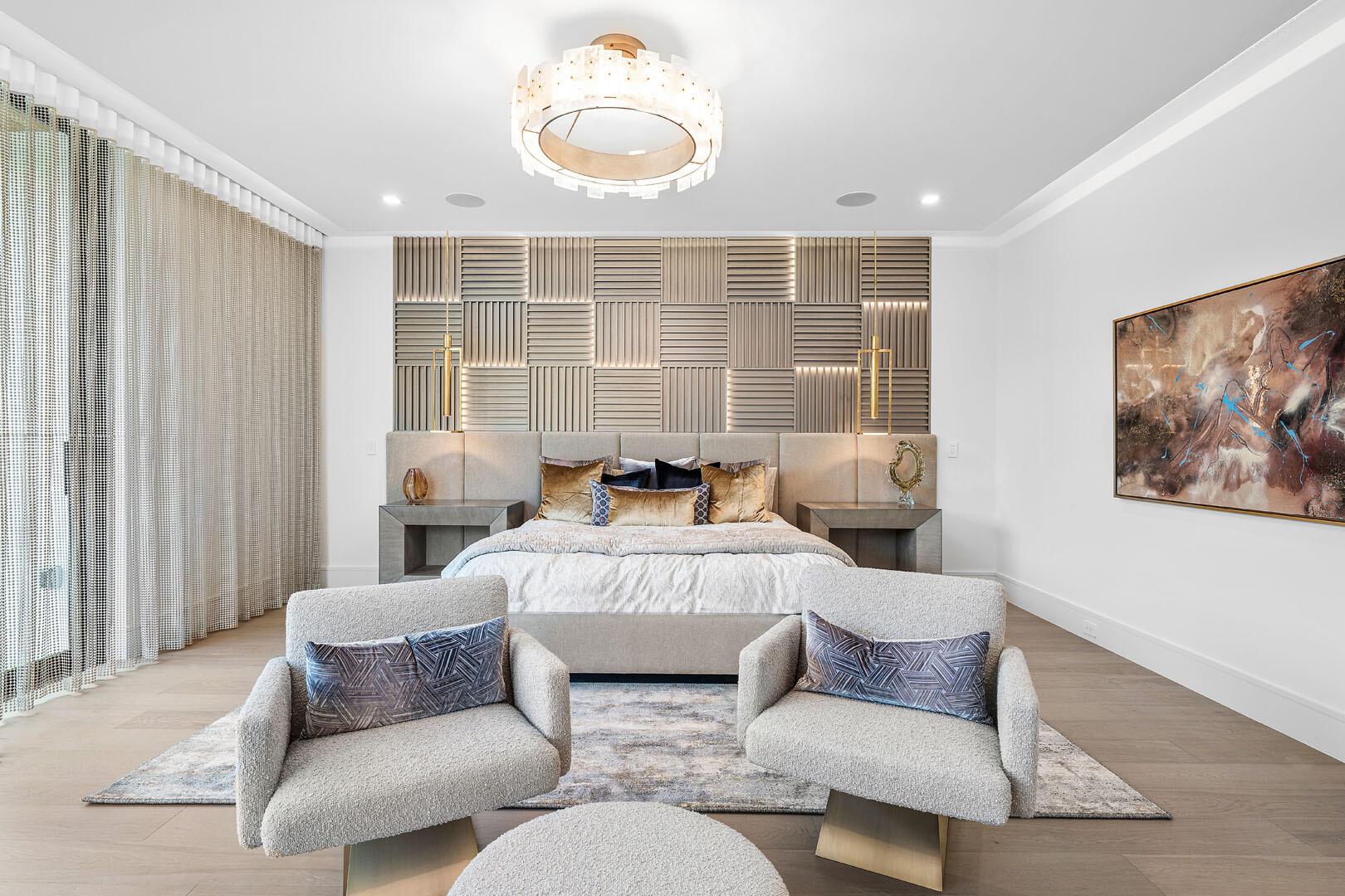 ROYAL PALM YACHT & COUNTR - Residential