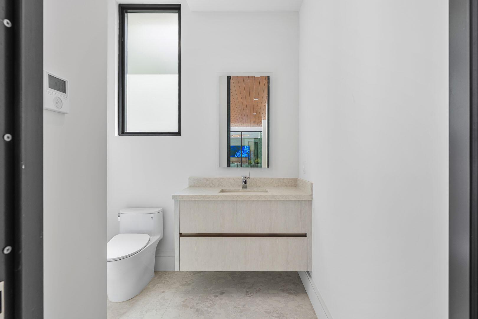 ROYAL PALM YACHT & COUNTR - Residential