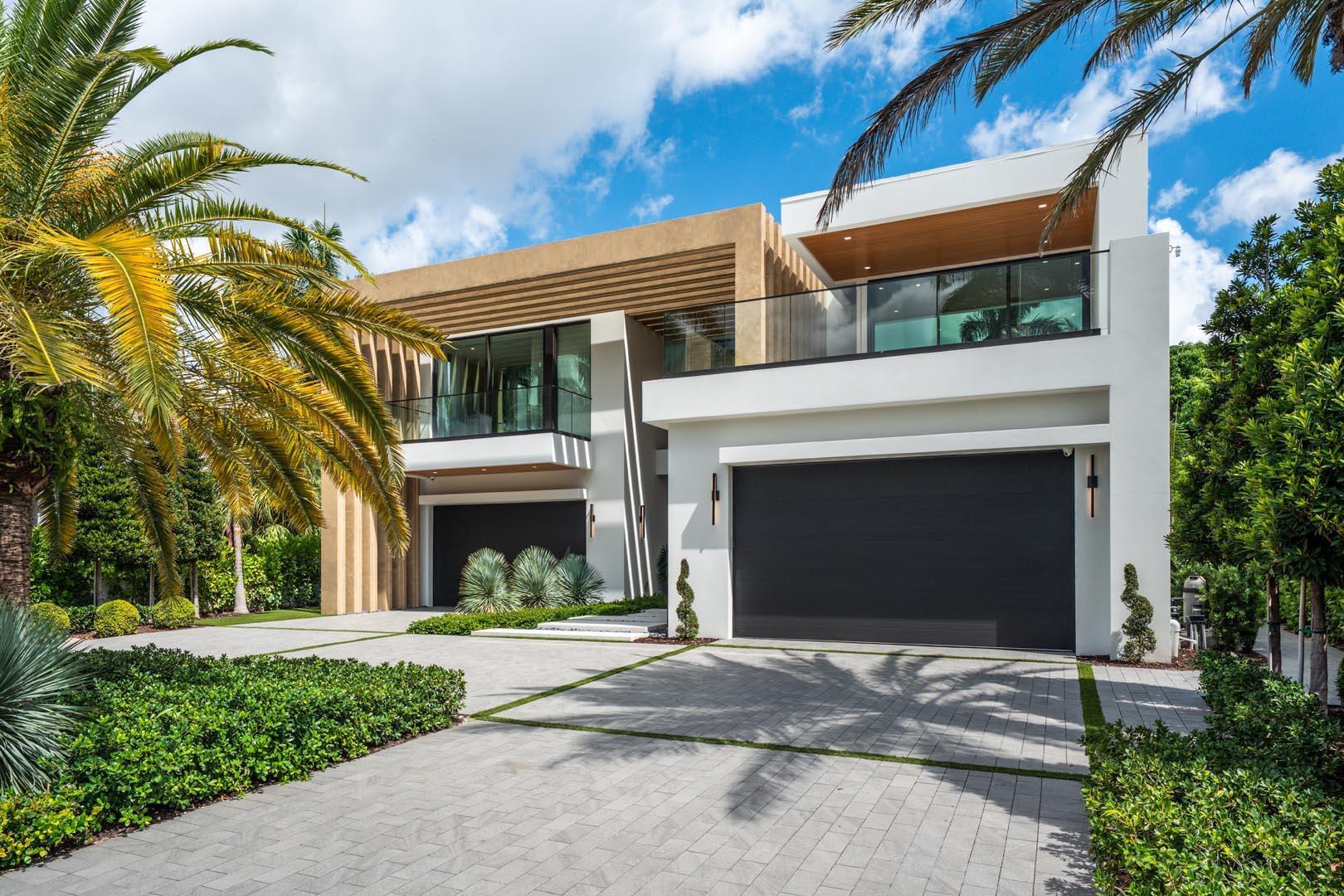 217 Thatch Palm Drive Drive