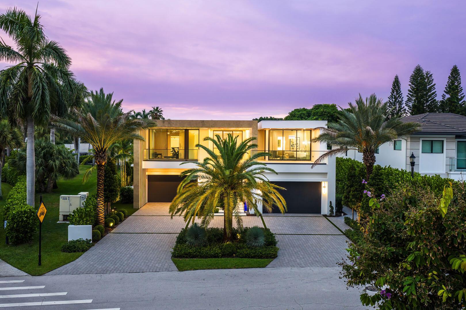 ROYAL PALM YACHT & COUNTR - Residential